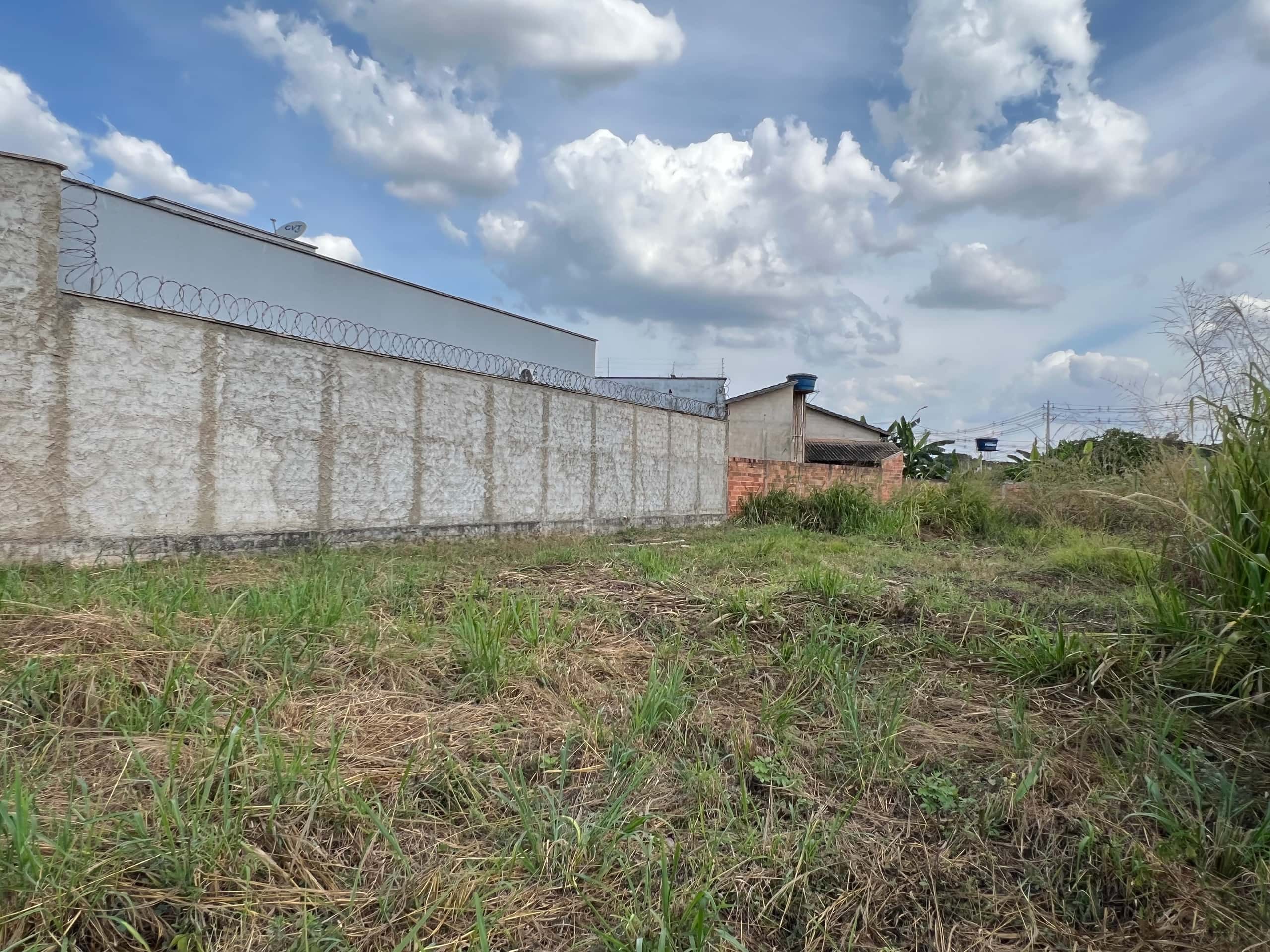 Lote 230m2