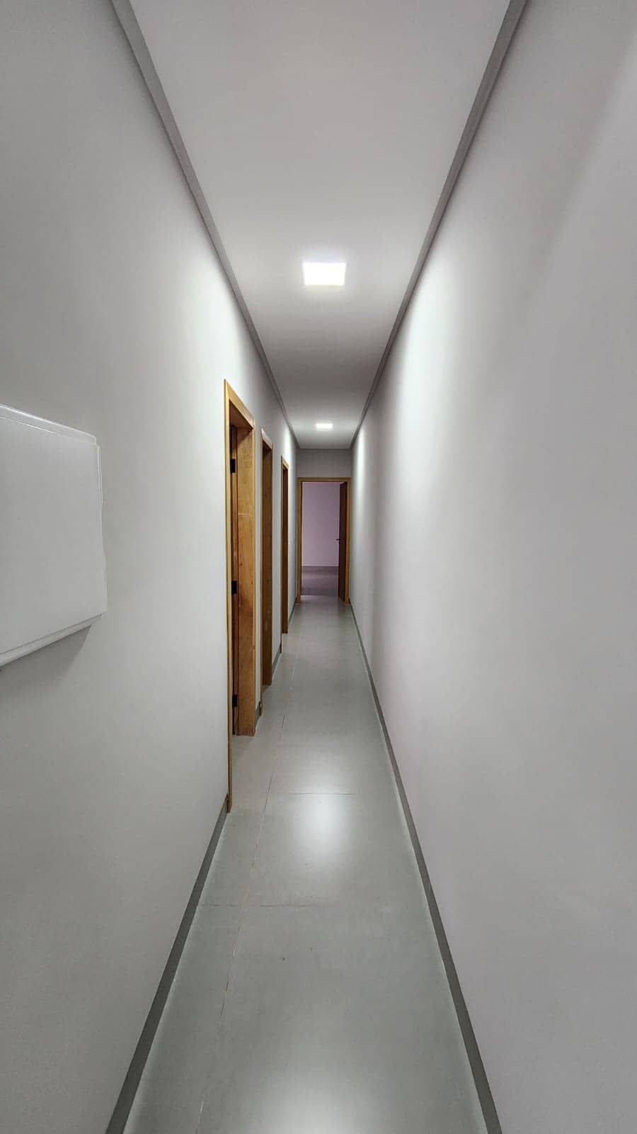 Casa Nova 3 Quartos, uma suíte com Quintal. João Braz-Goiania