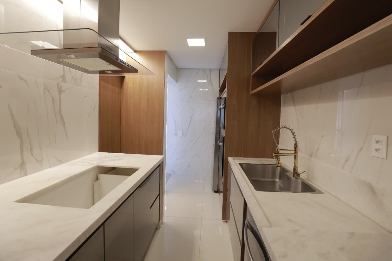 Apartamento 3 Suítes Mobiliado no Park Lozandes