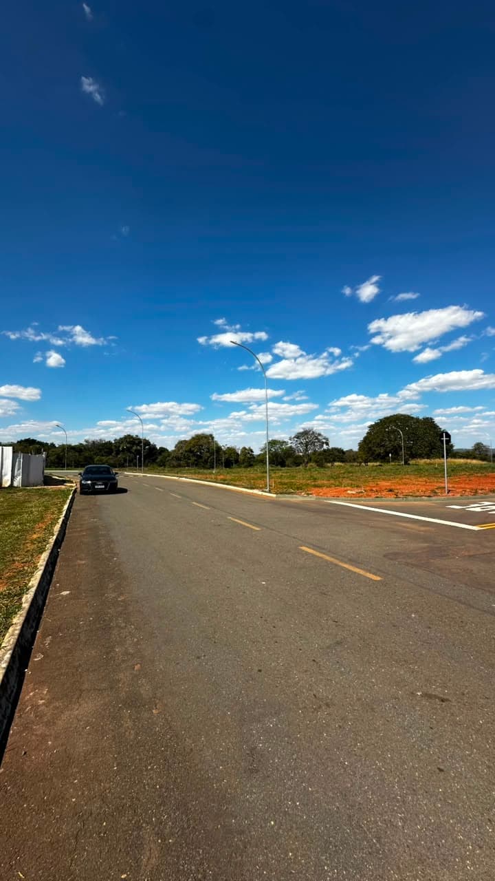 LOTE 611,67m² À VENDA – PORTAL DO SOL GREEN (COM OPÇÃO DE COMPRA DO LOTE AO LADO TEMBÉM DE 557m²)