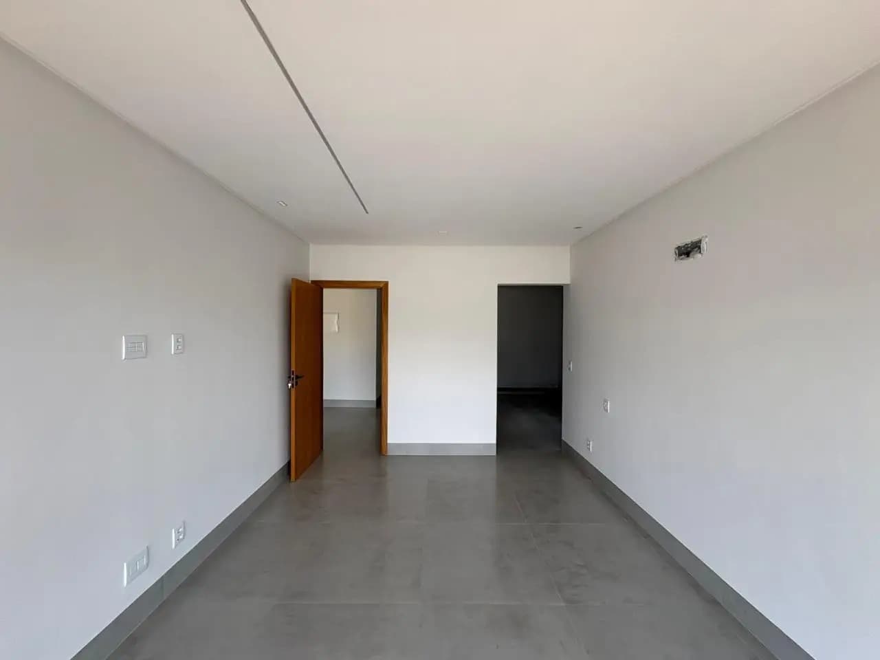 Sobrado 3 Suítes no Villagio Toscana