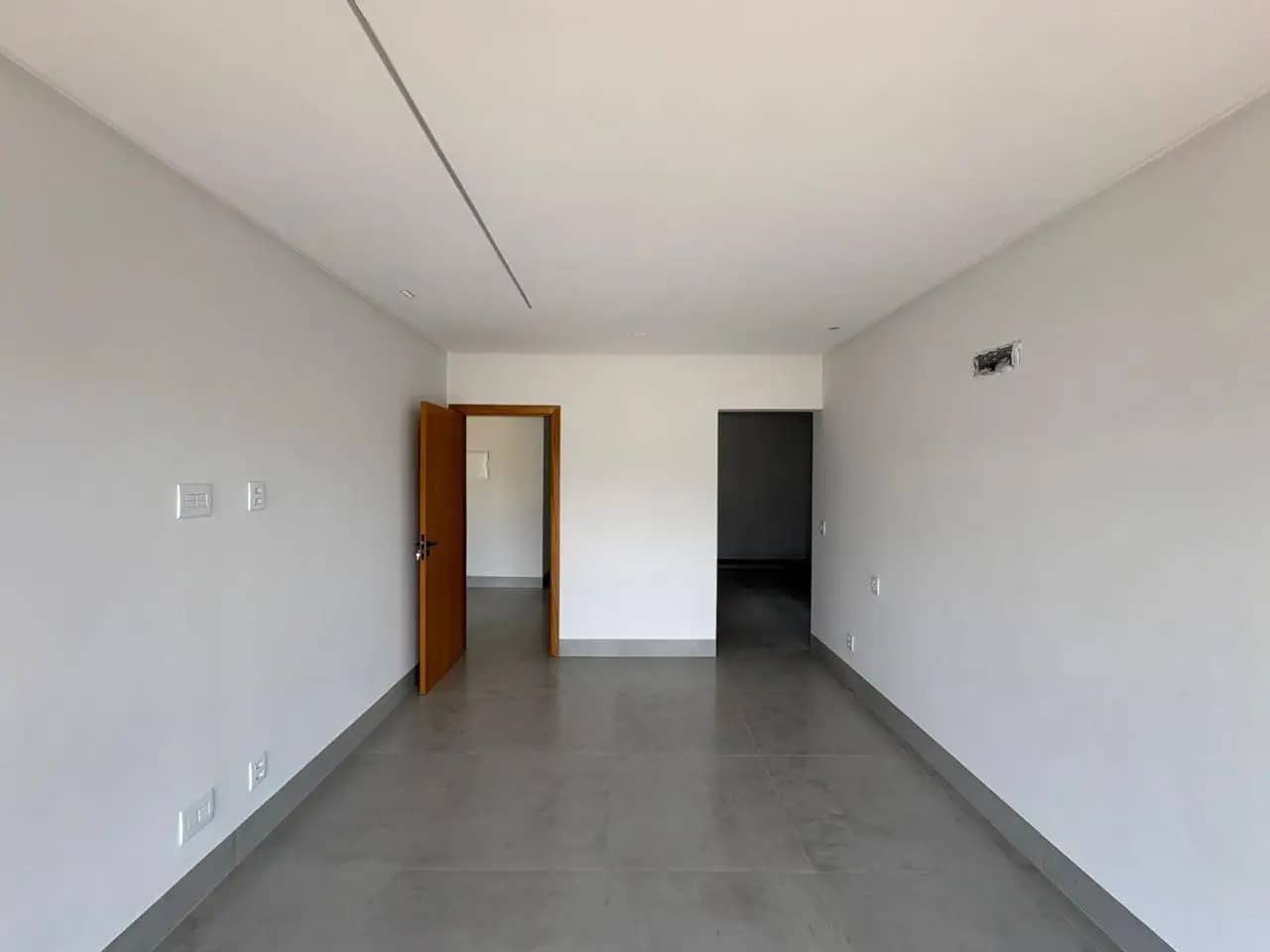 Sobrado 3 Suítes no Villagio Toscana