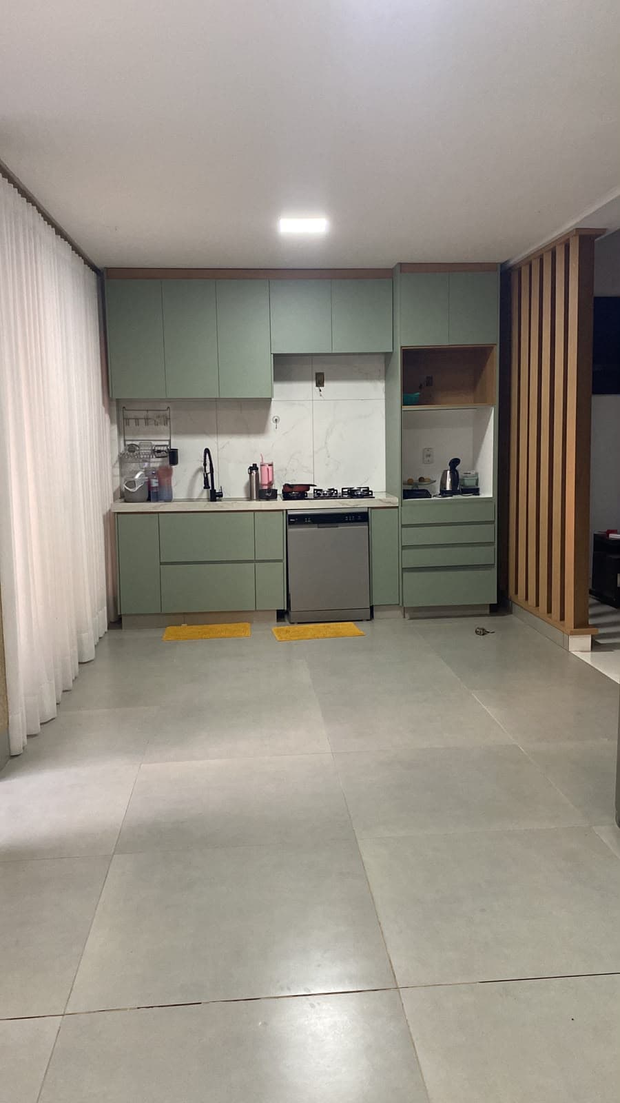 CASA À VENDA MADRE GERMANA 1 COM PISCINA AQUECIDA + SALA COMERCIAL