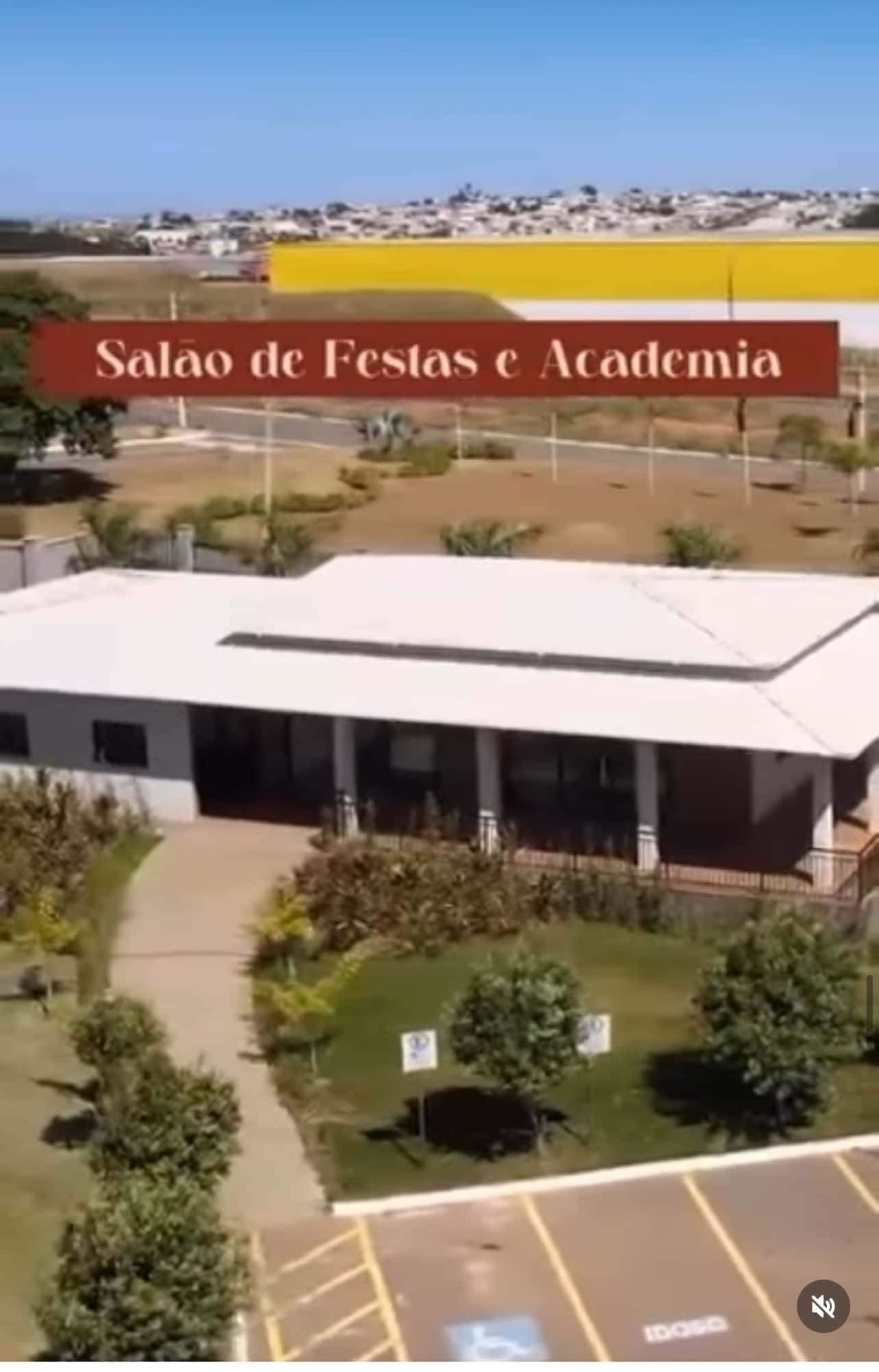 Venda lote Cond Solar Italia R$ 255.000,00