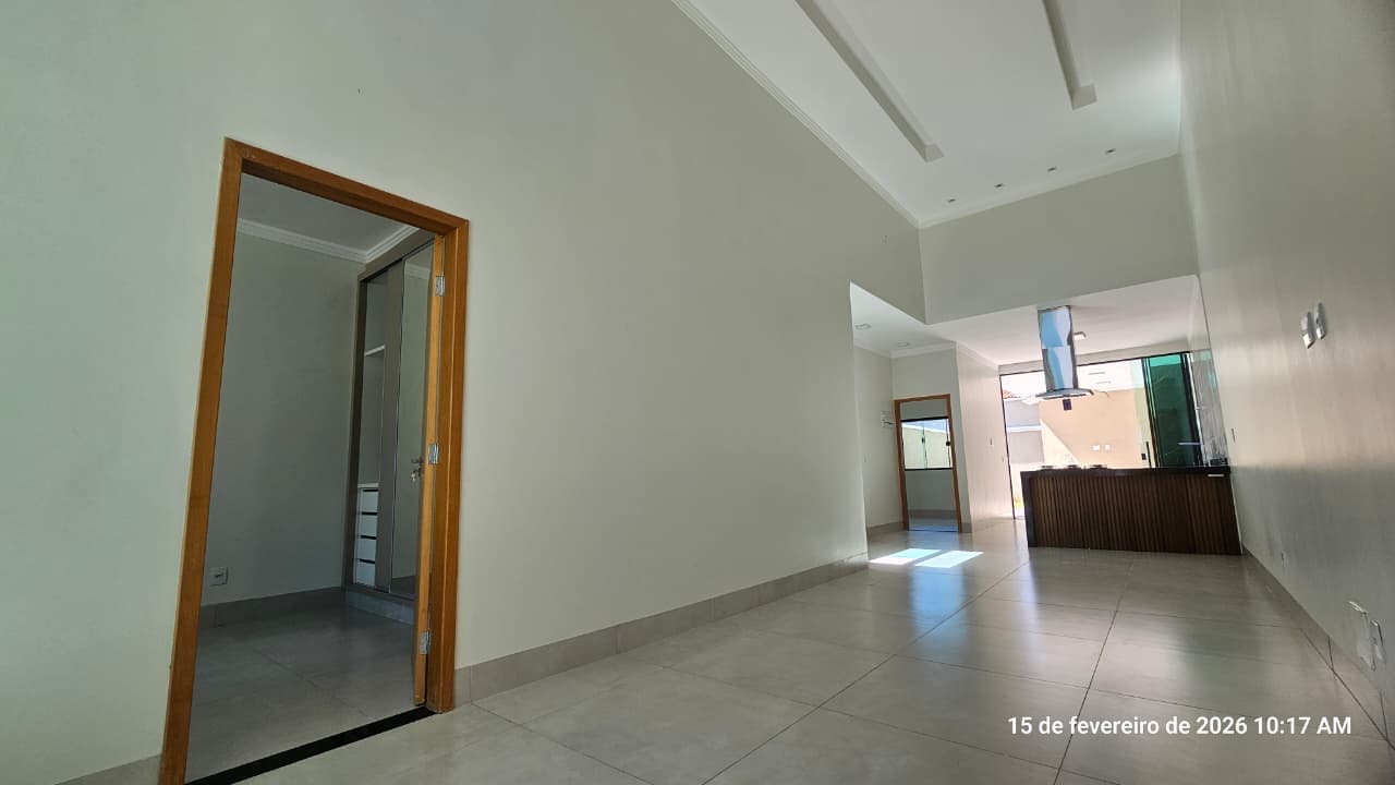 Casa com 3 quartos no Residencial Canadá