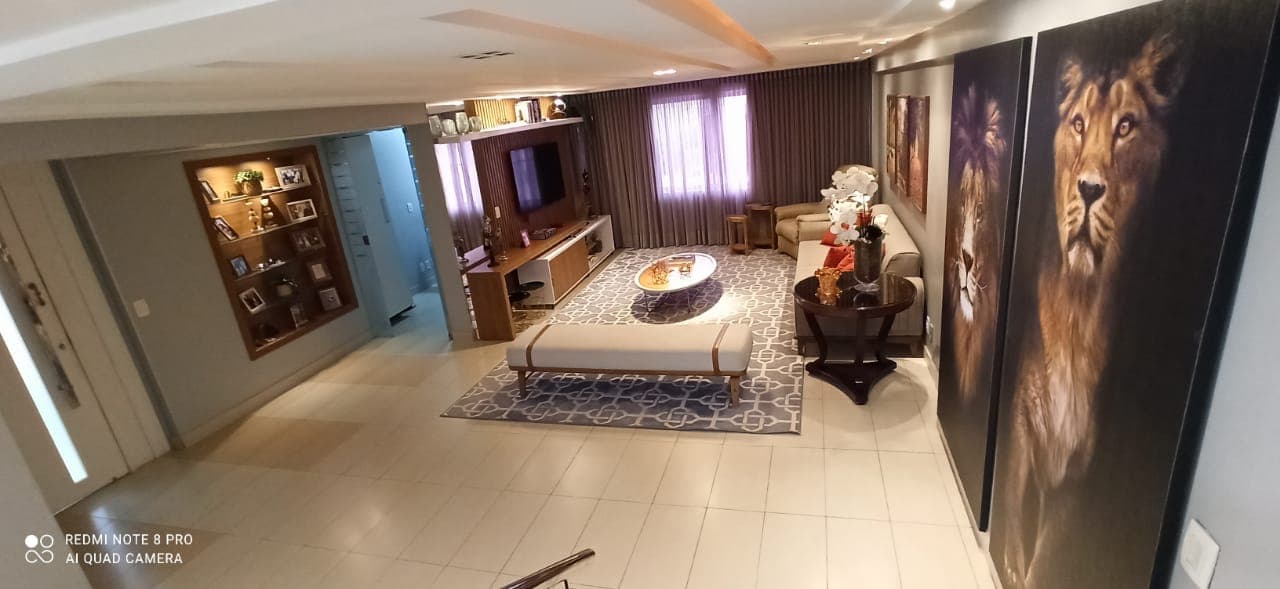 Cobertura Duplex 5 Quartos no Setor Central – 359 m² com 5 Quartos e Hidromassagem Mobiliada– Setor Central