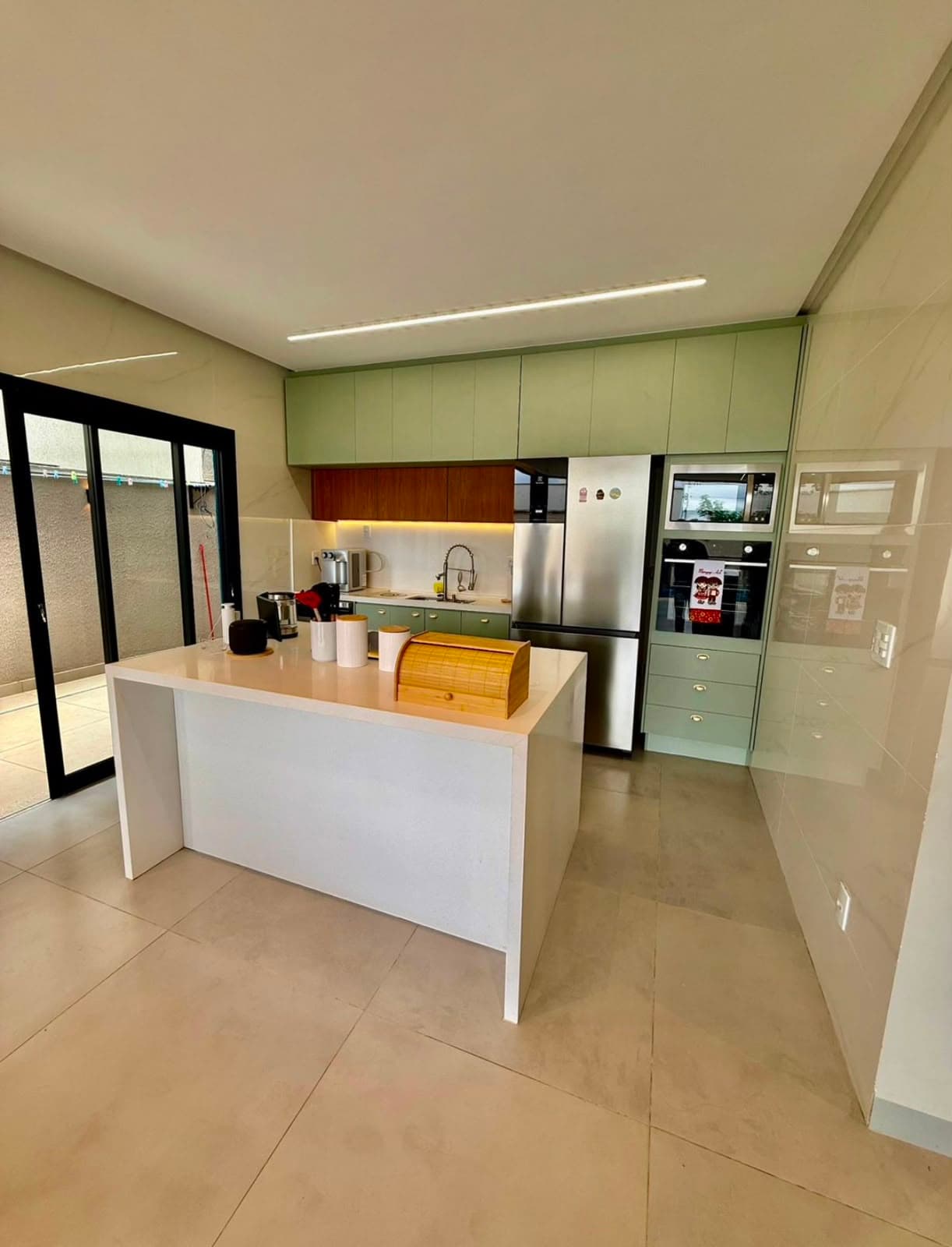 SOBRADO DE ALTO PADRÃO | PARQVILLE JACARANDÁ