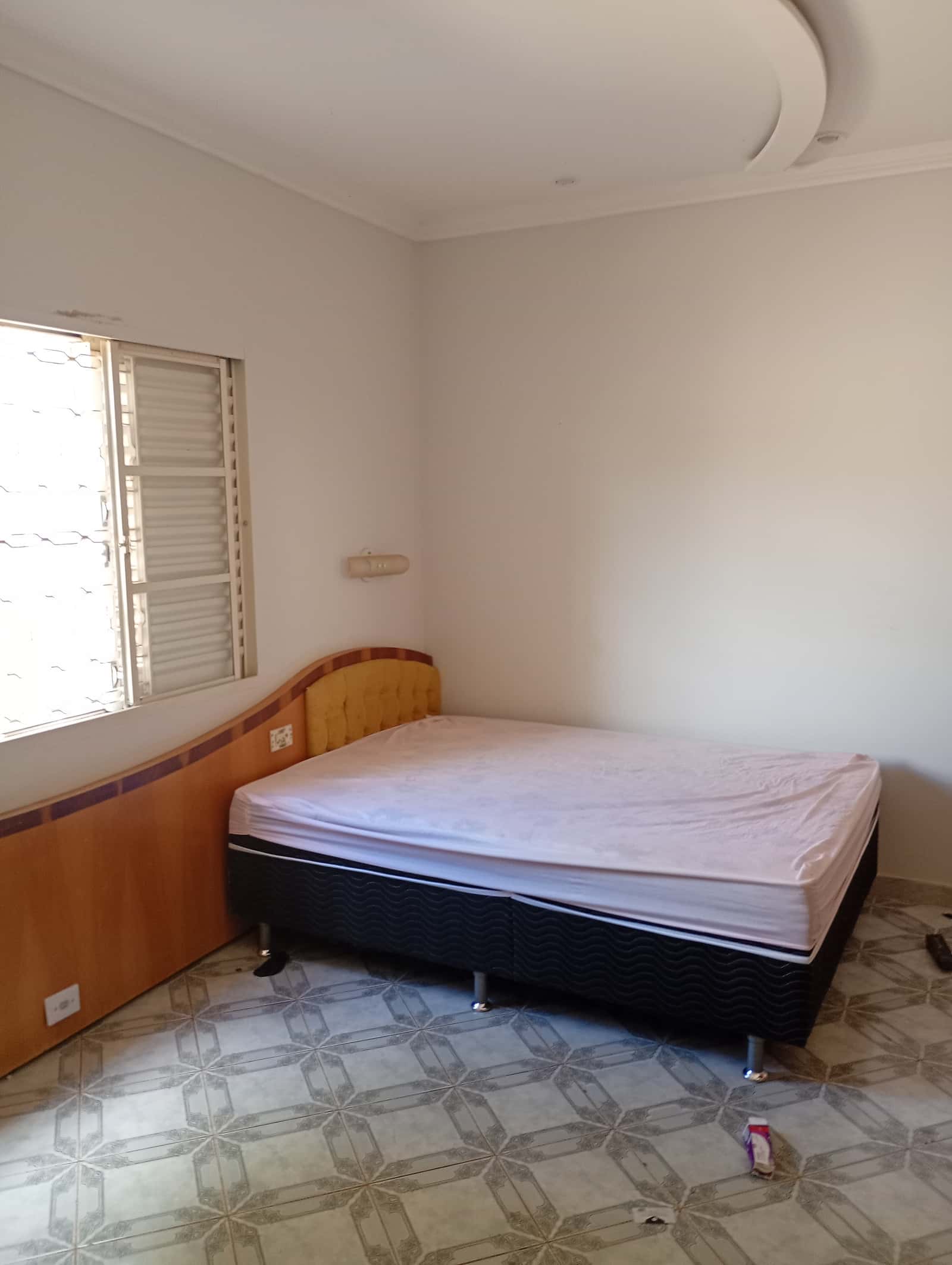 Vende -se casa em Caldas Novas Goiás