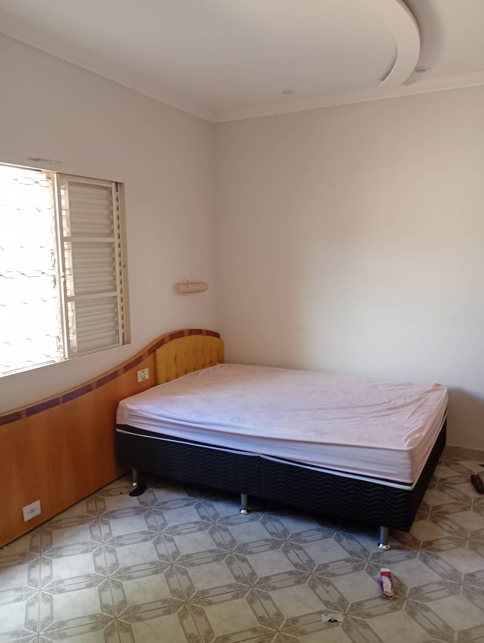 Vende -se casa em Caldas Novas Goiás