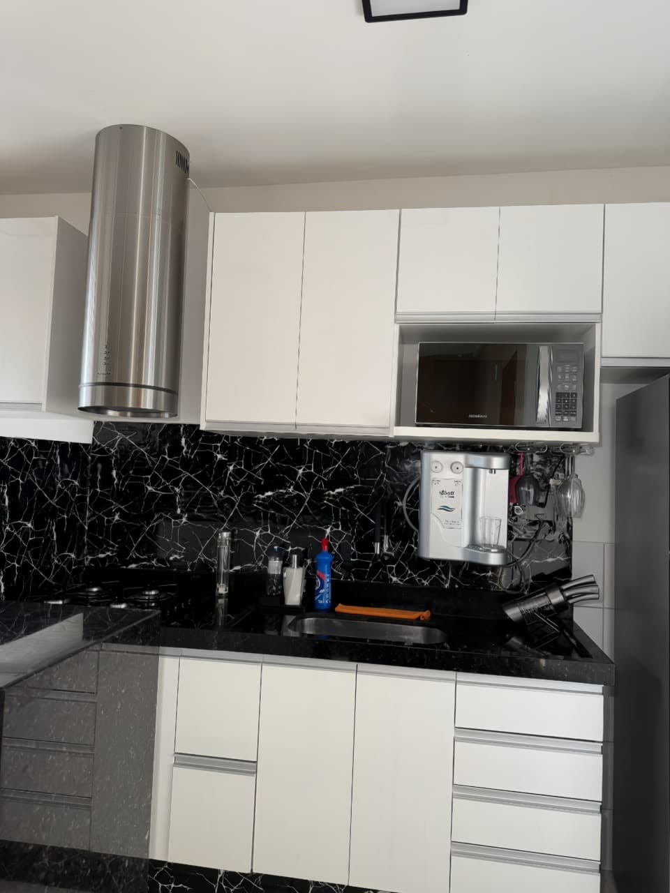 Apartamento para clientes exigentes na configuração de 2 quartos com Varanda no Eldorado!