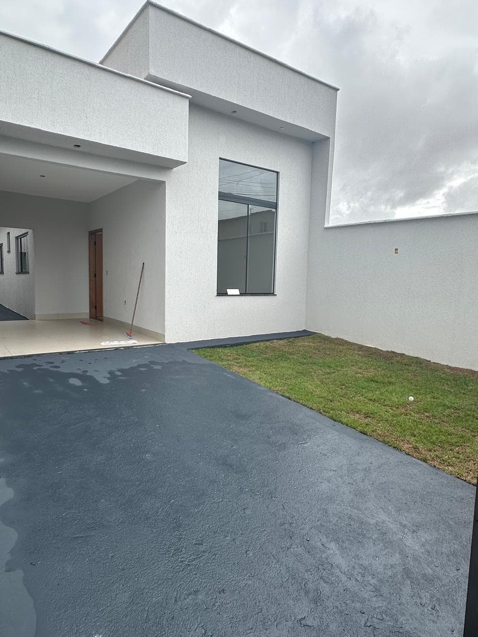 🏡 Casa com Pé Direito Duplo + Área Gourmet | 3 Quartos