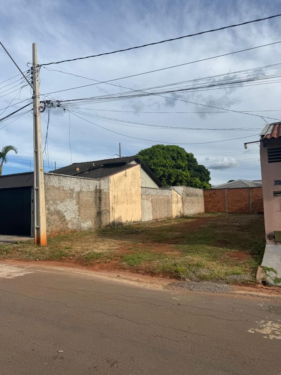 LOTE A VENDA RES. VEREDA DOS BURITIS