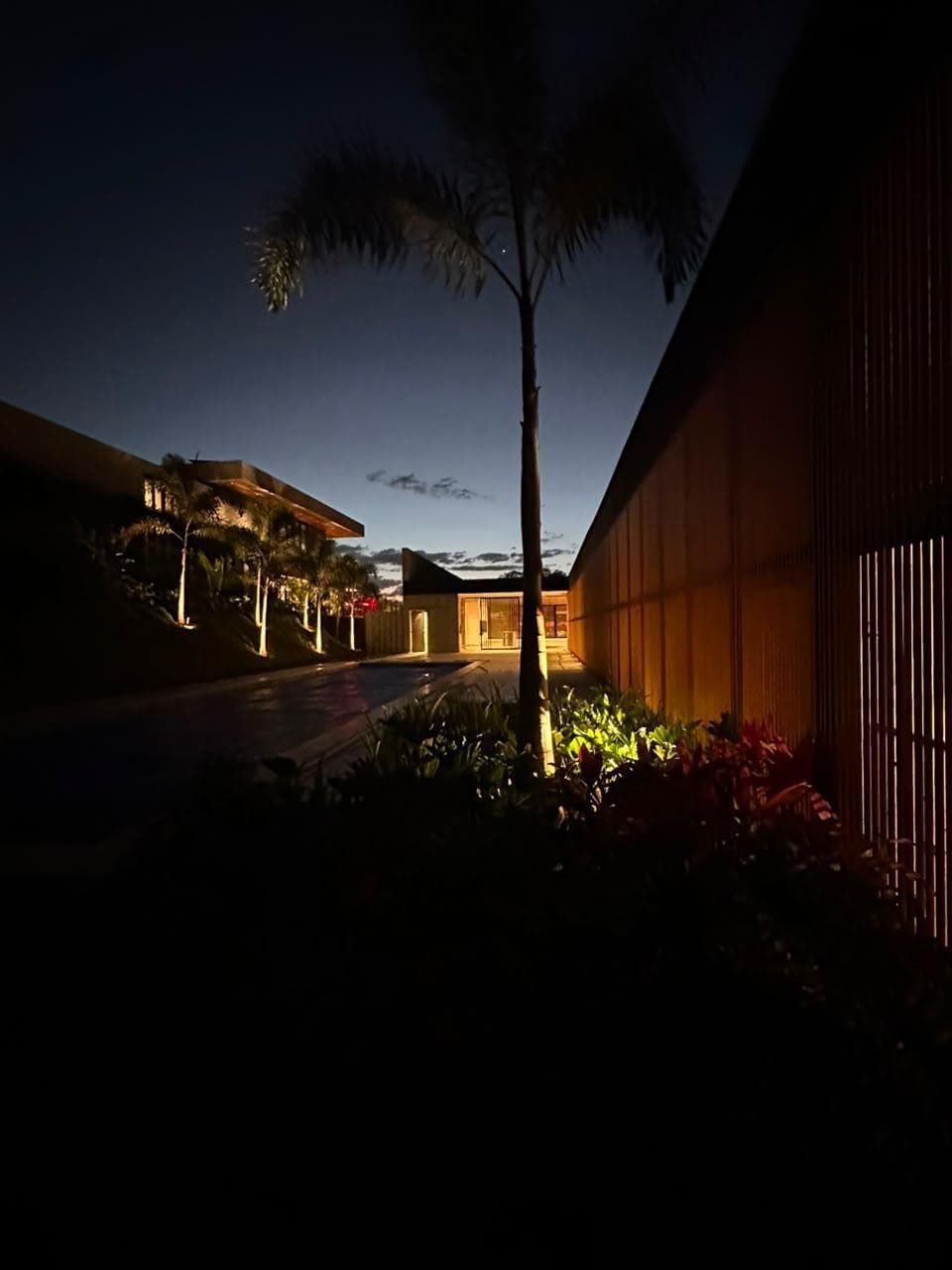 Casa Nova de Alto Padrão no Residencial Aldeia do Vale | 4 S