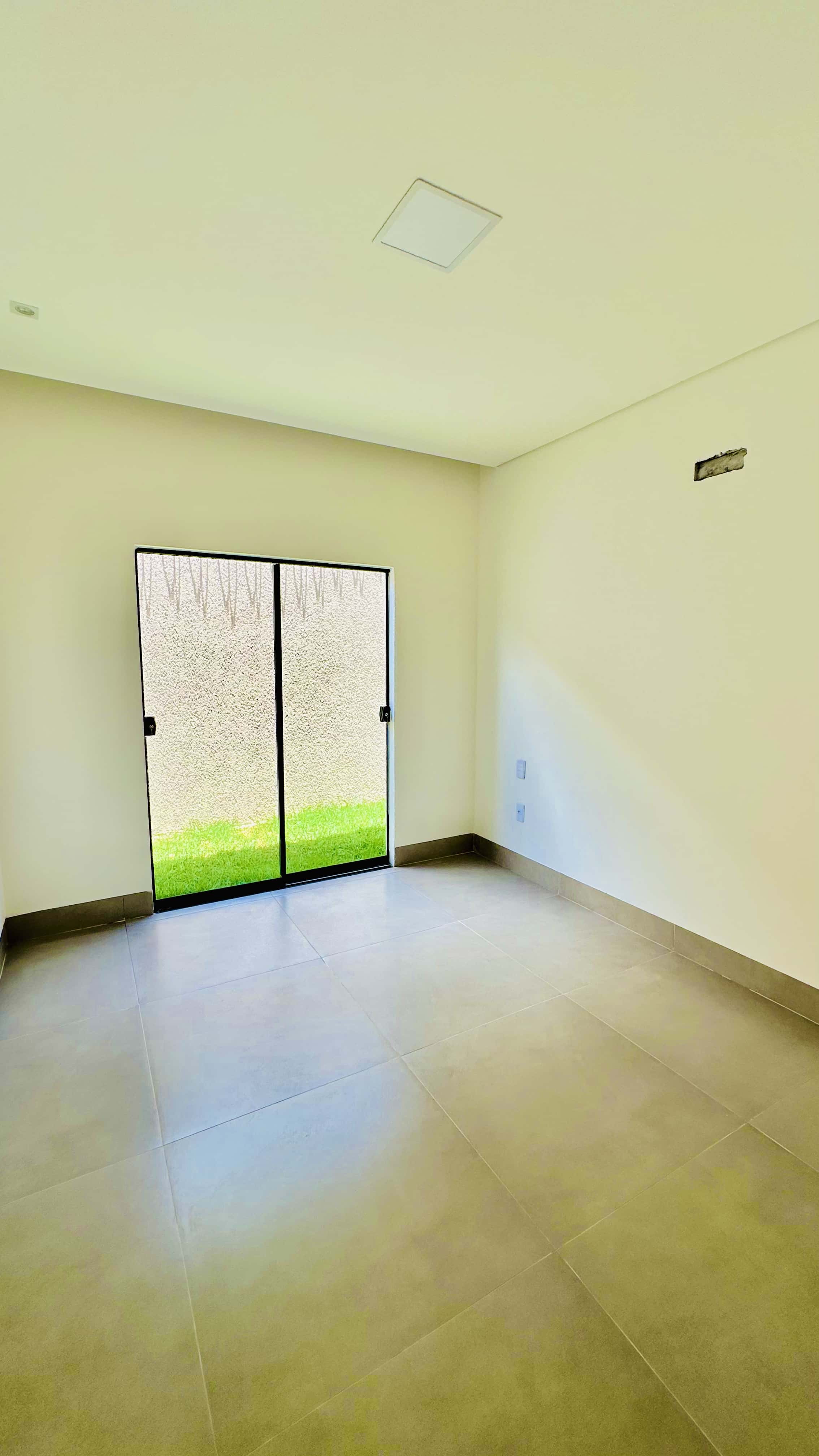 Casa Térrea Nova no Jardim Maria Inês 3 Quartos uma suite, segurança ja instalada, Área Gourmet 145m²