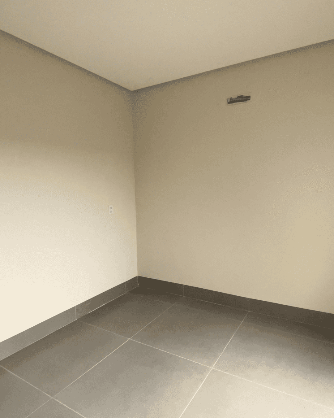 Casa de alto Padão á venda- Residencial Ravena - Senador Canedo