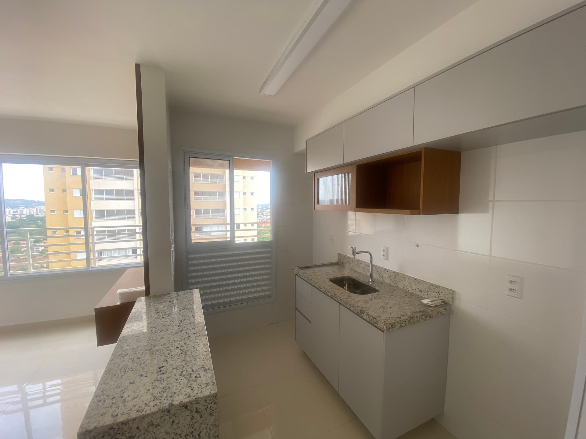 Apartamento à venda com 2 quartos com armários no Uptown Home – Jardim Europa