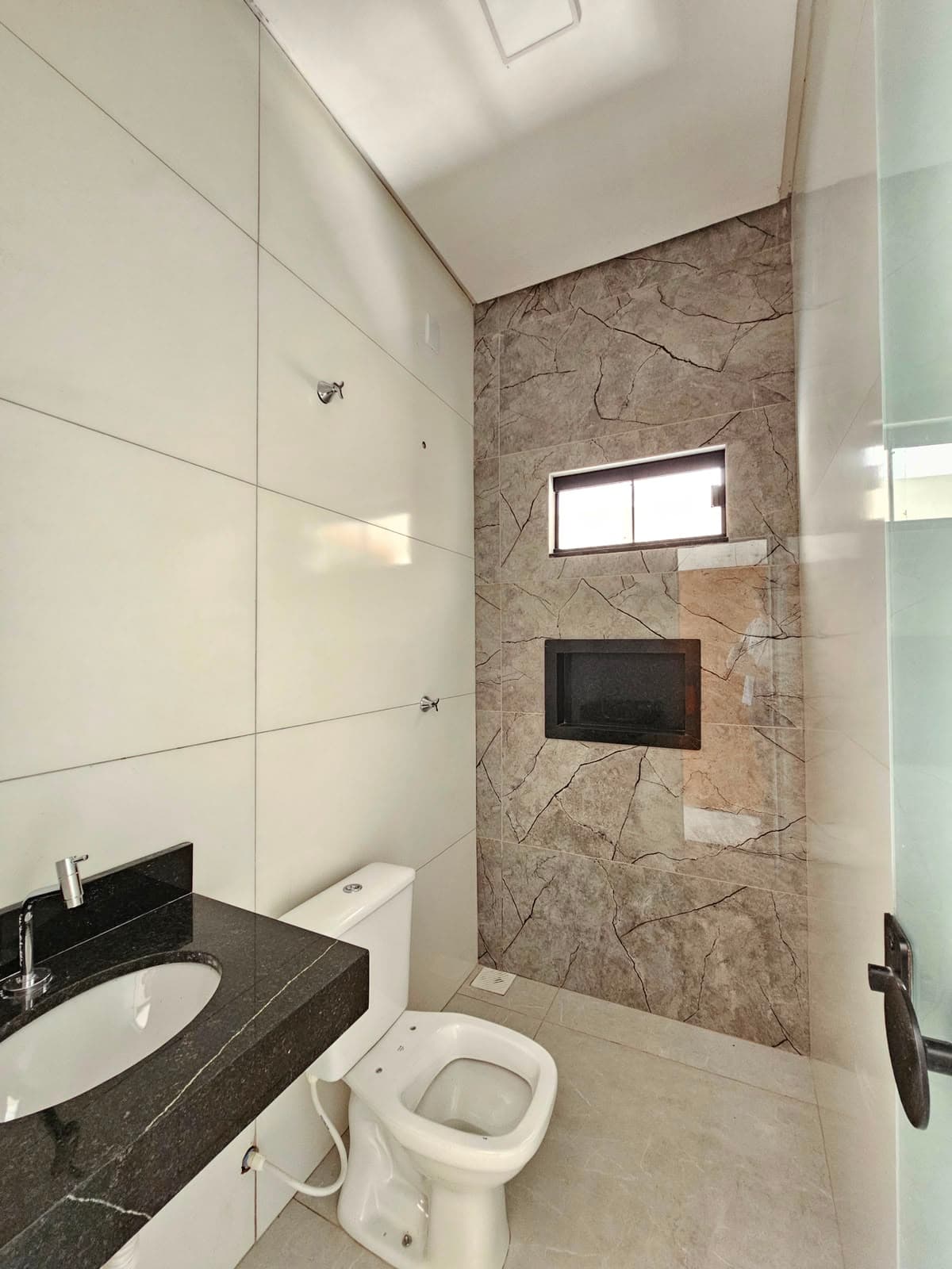 Ao Lado do Parque Atheneu | Casa Moderna com 115 m² e Acabamento Premium