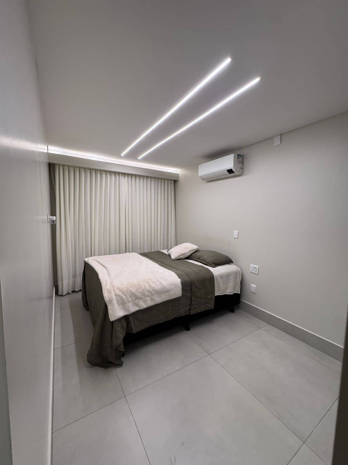 APARTAMENTO MOBILIADO NO SETOR BUENO – PERMITE AIRBNB – DIRETO COM O PROPRIETÁRIO