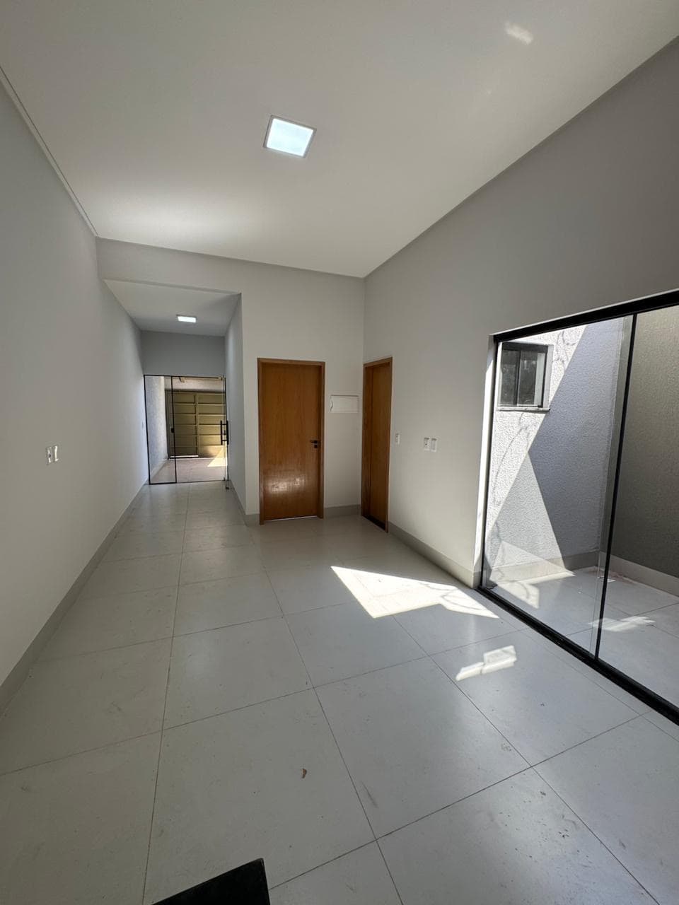 Casa no Setor Orlando de Morais, Goiânia - Entrada de R$ 22 mil, 2 quartos, Suíte e Área Gourmet