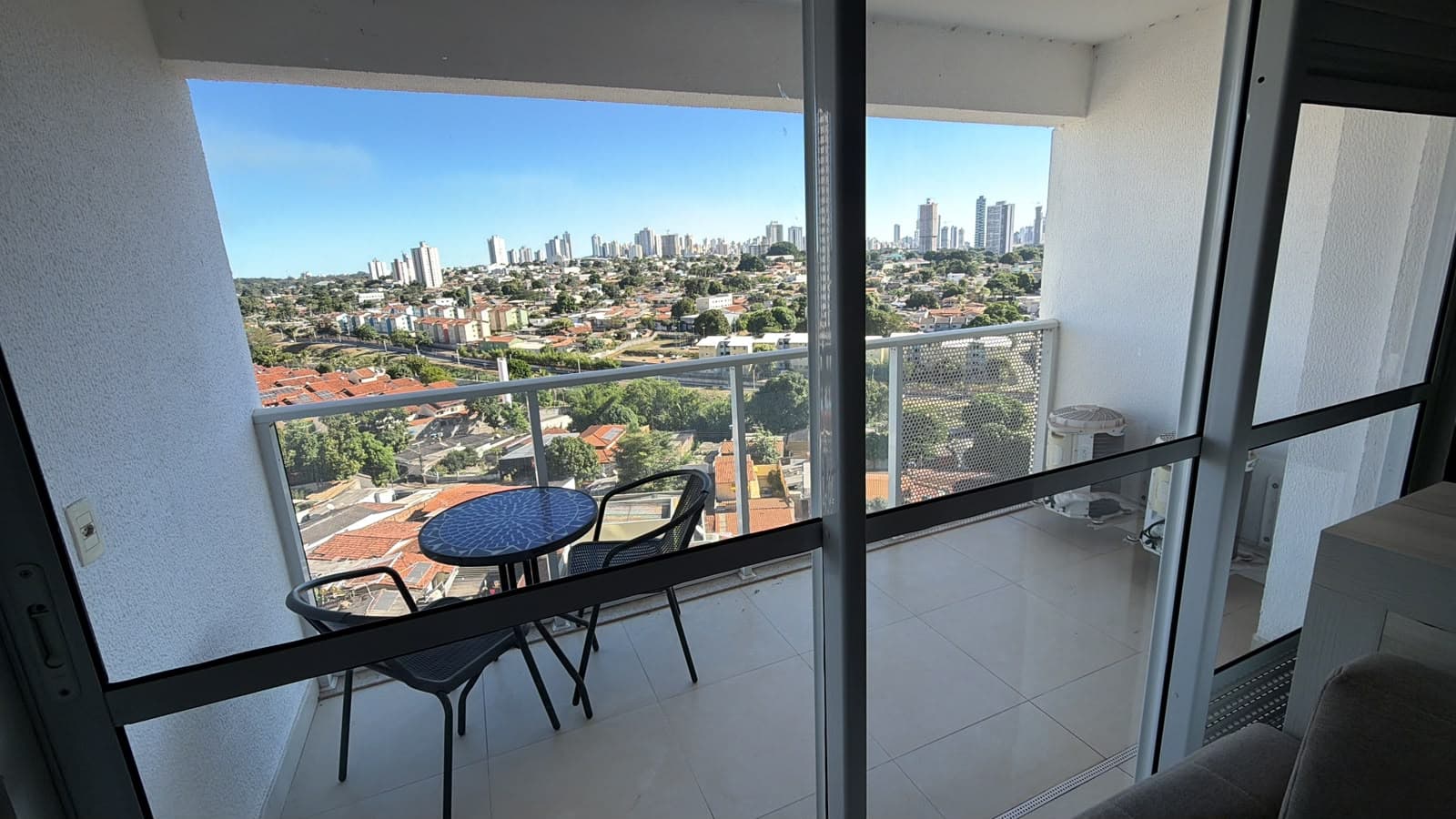 Apartamento Mobiliado 1 Quarto, suíte, Andar alto Mobiliado 45,5 m² Mobiliado Próximo ao Flamboyant - Jd Goias