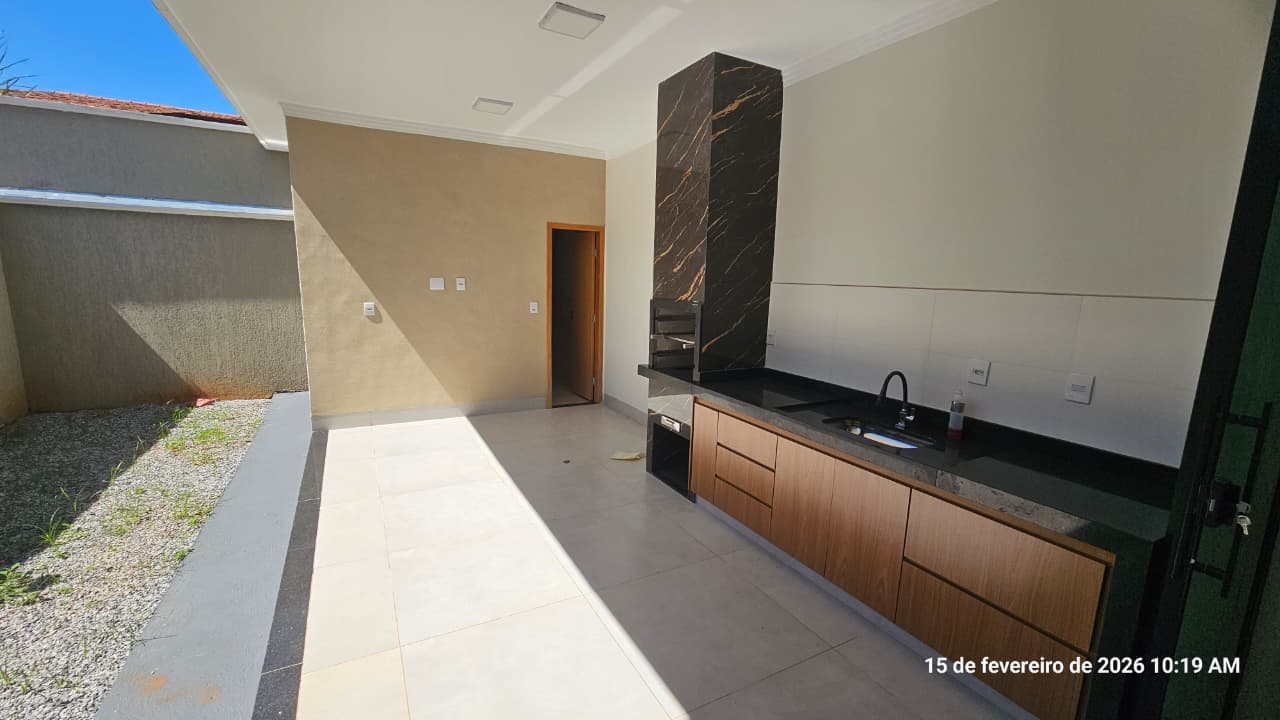 Casa com 3 quartos no Residencial Canadá