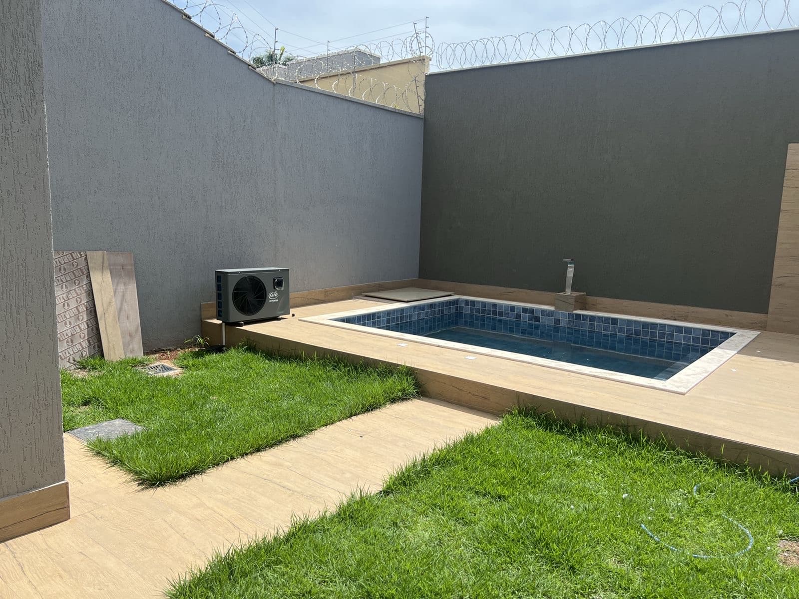 Vendo sobrado jardim Atlântico