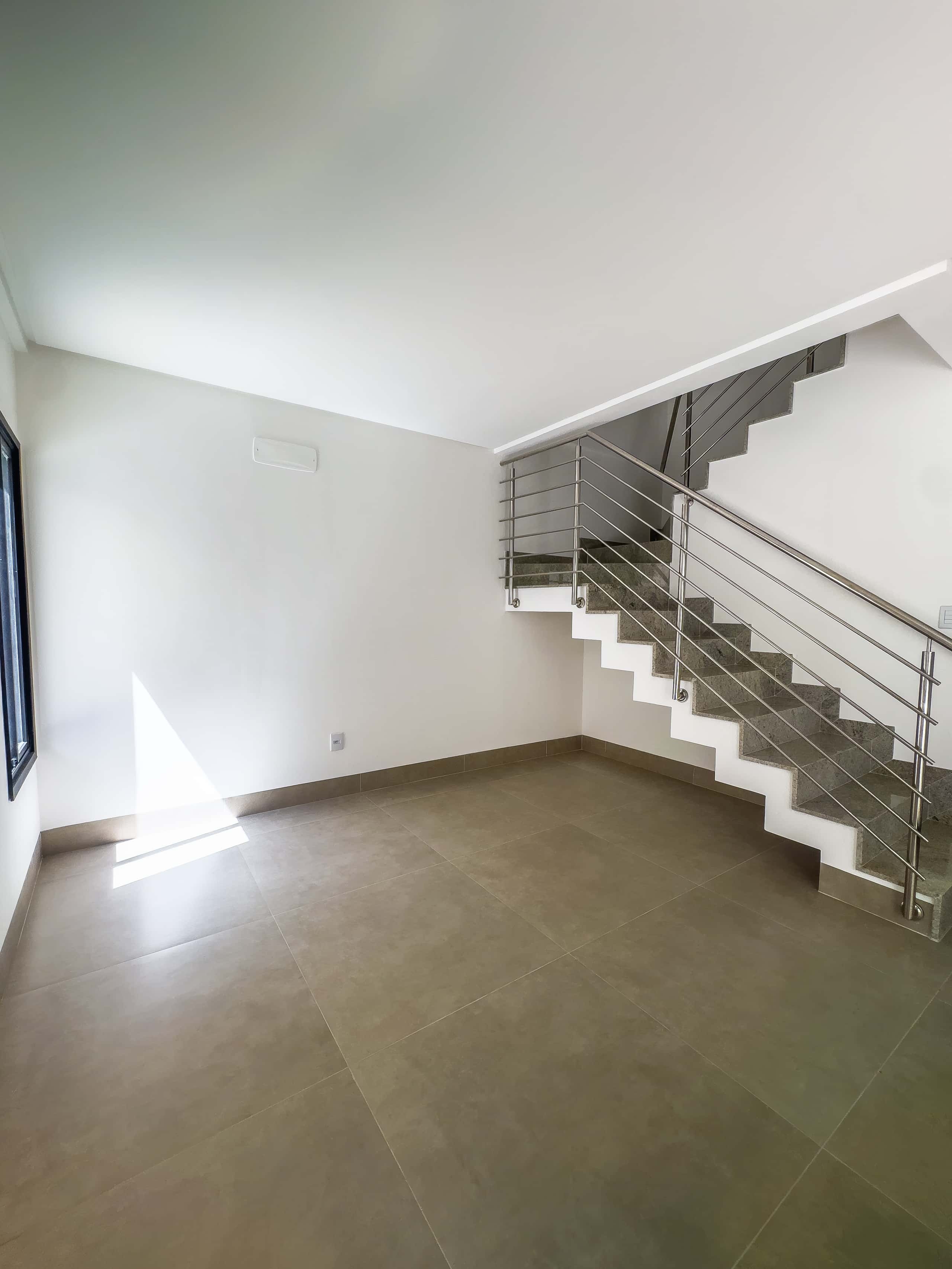 Sobrado em Condomínio Fechado - Novo e Nunca Habitado - Jardim Atlântico