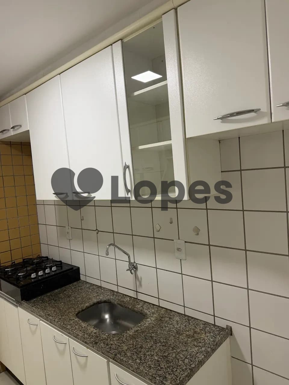 Apartamento no El Dorado | 2 Quartos | Oportunidade