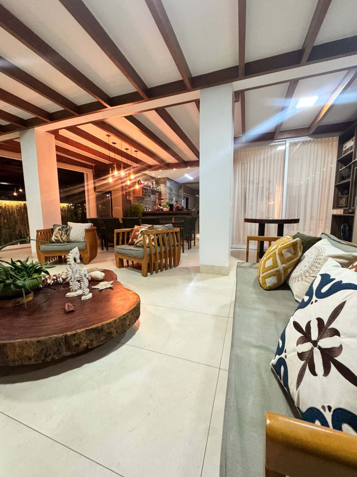 Casa Alto Padrão no Portal do Sol Golfe Green | 530m², 4 Suítes e Lazer Completo
