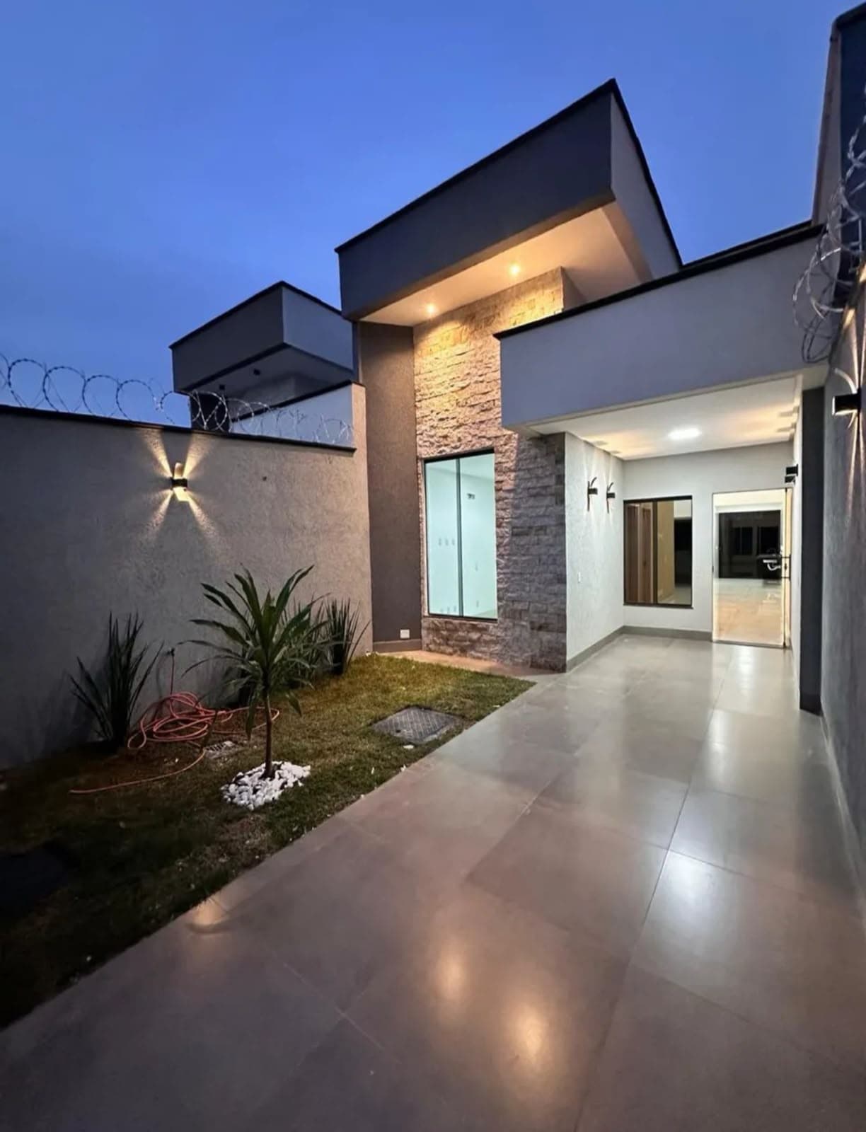 CASA A VENDA RESIDENCIAL SOLAR BOUGAINVILLE – GOIÂNIA/GO