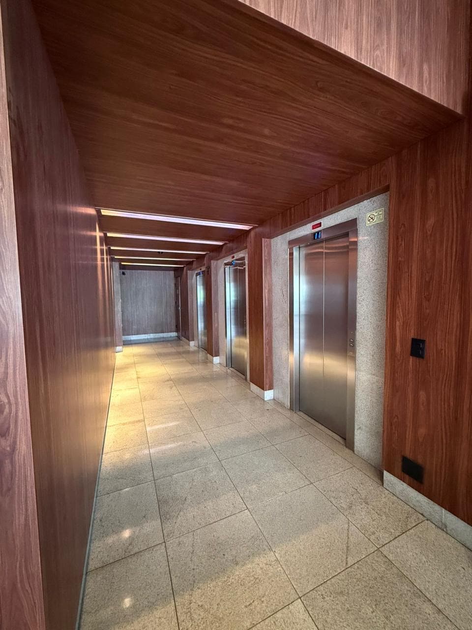Sala Comercial à Venda – Jardim Goiás | Vista para o Flamboyant