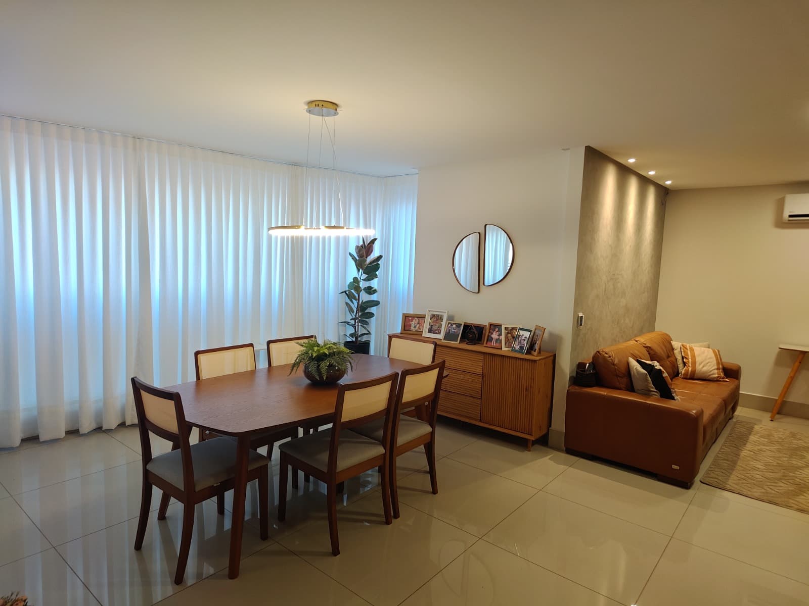 Apartamento Mobiliado 132 m² - Setor Oeste