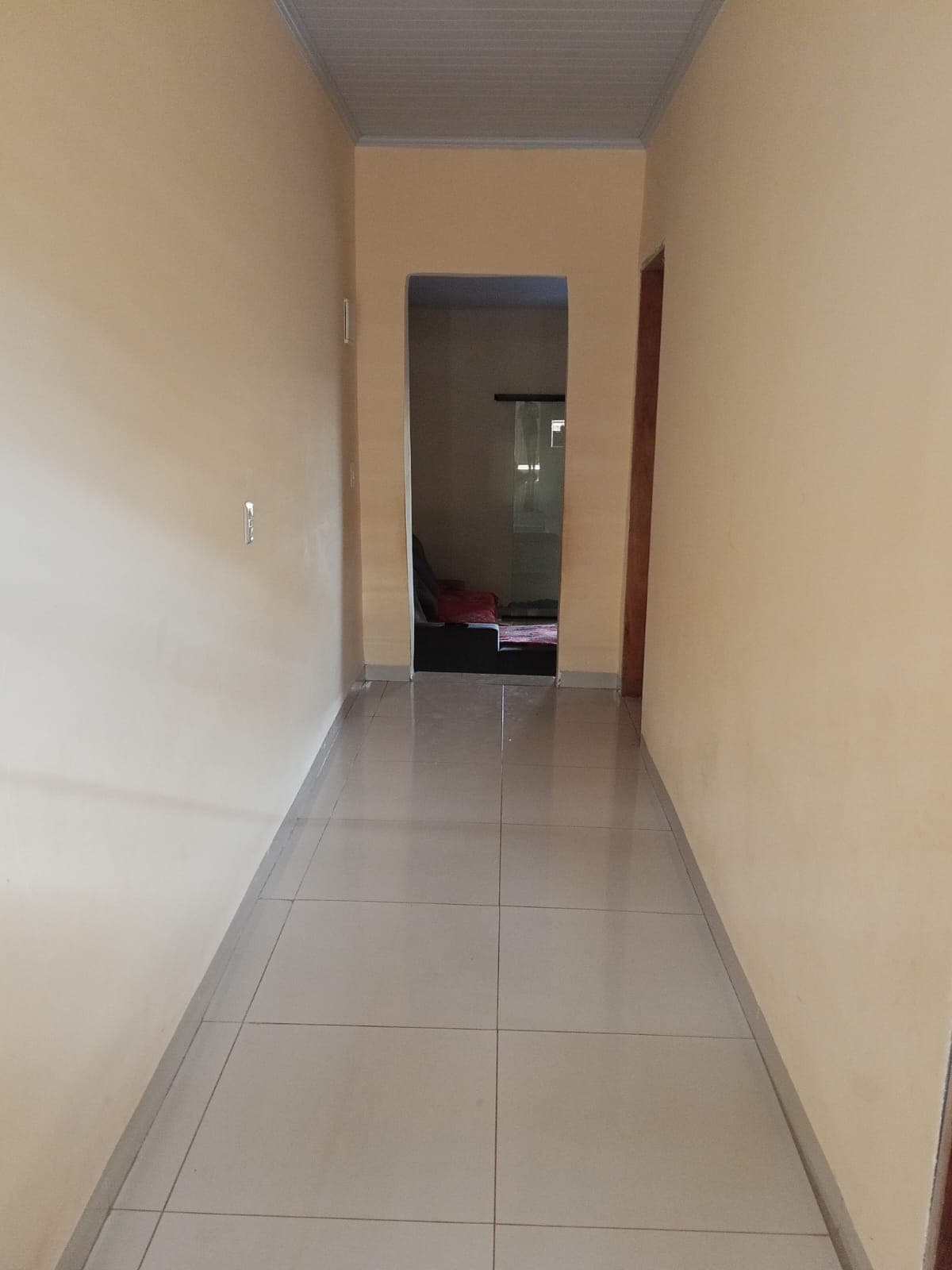 Casa 2Q com suíte - Jardim Real - Goiânia