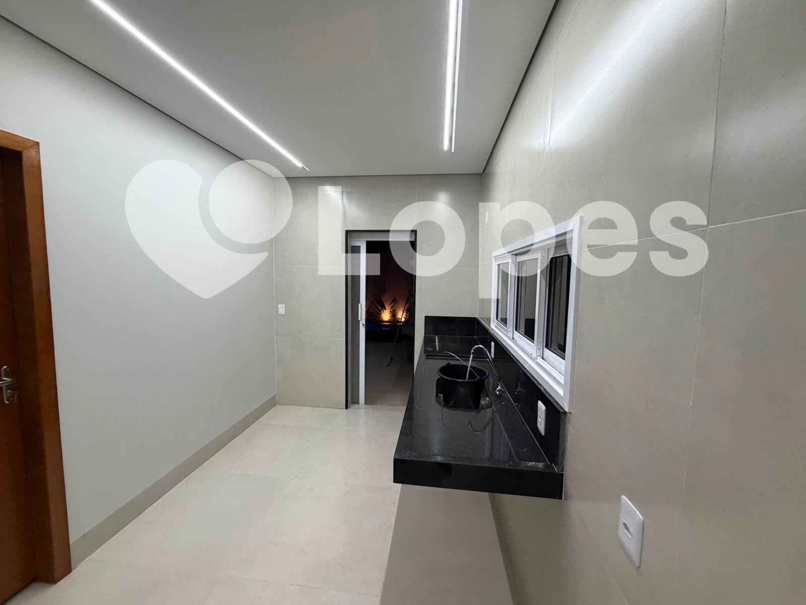 Casa 3 Quartos à Venda no Setor Garavelo | Próxima ao Garavelo Shopping
