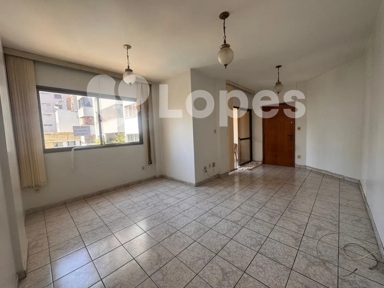 Apartamento 4 Quartos no Setor Oeste Próx Lago das Rosas e Praça do Sol
