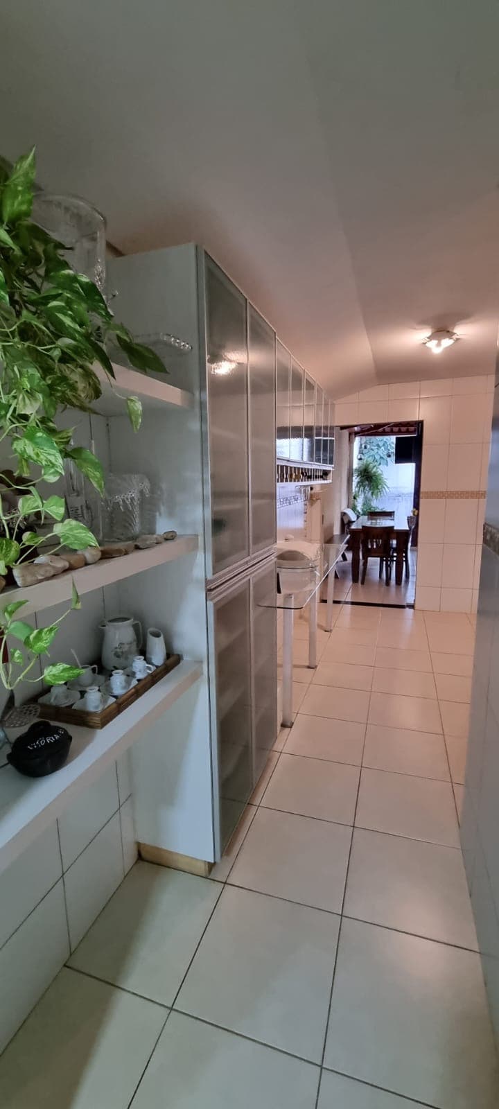 Casa em Condomínio ao lado do Aldeia do Vale | 3 Quartos + Escritório | Bosque Privativo