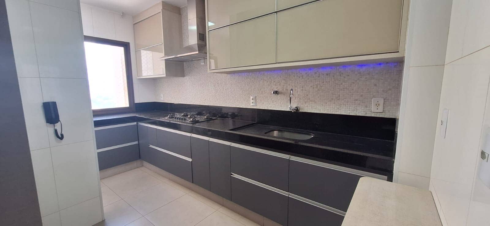 Residencial Palazzo di Itália 3/quartos 1 / suite ( 89 metros ) ( 1 vaga de garagem )