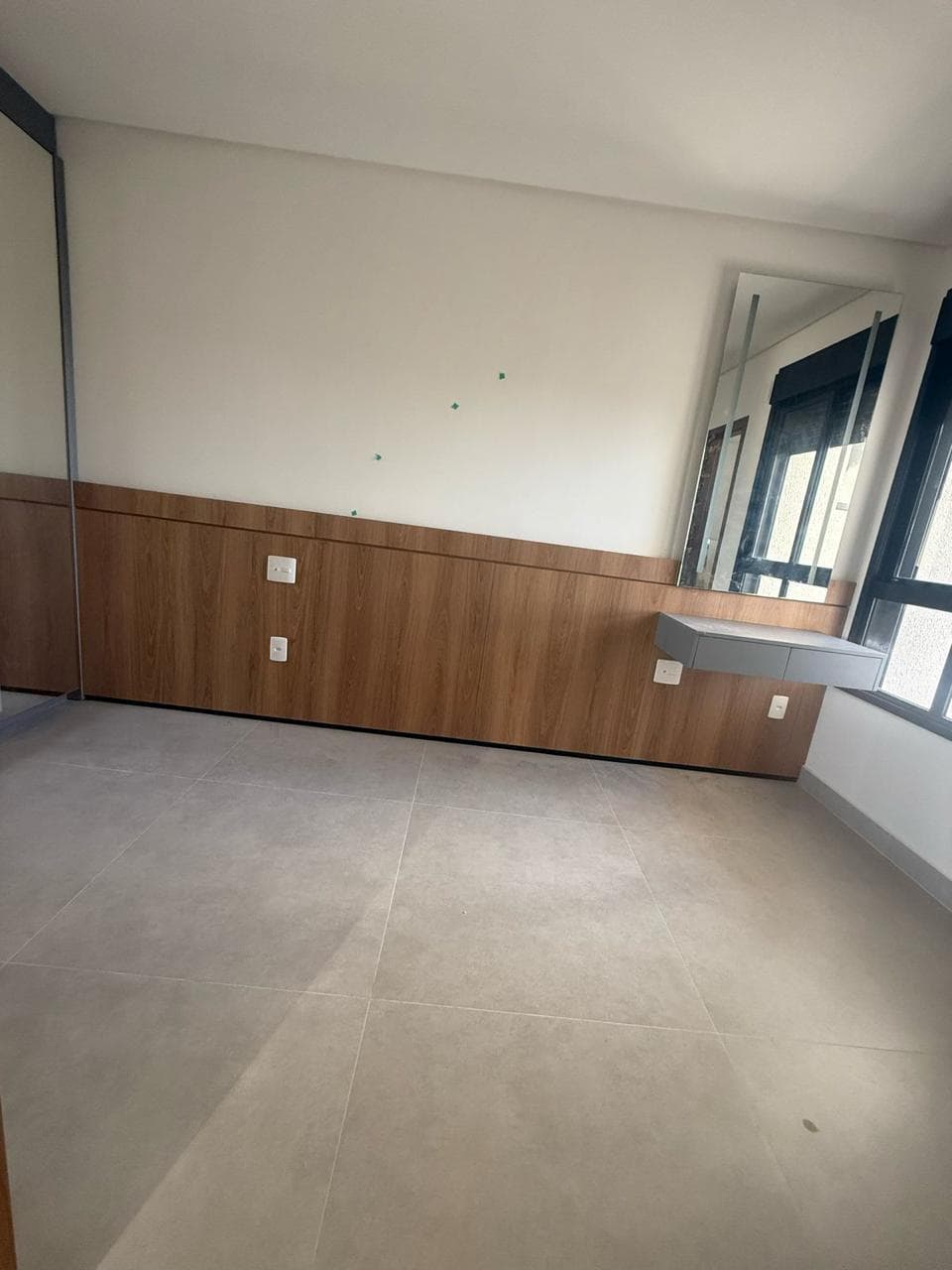 Apartamento 3 suítes Setor Bueno