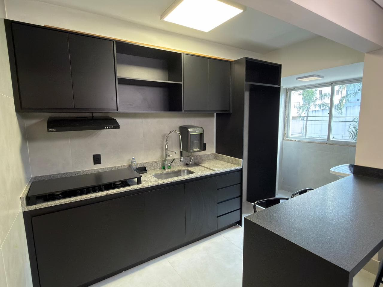 Apartamento 3 Quartos Semi-Mobiliado | Jardim Goiás | 71m²