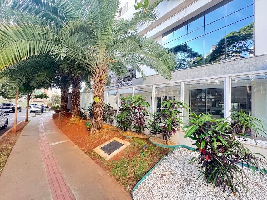Apartamento Alto Padrão 126 m², 3 Suítes, Andar Alto, Rico em Armários, Vista Livre, Elevador Privativo