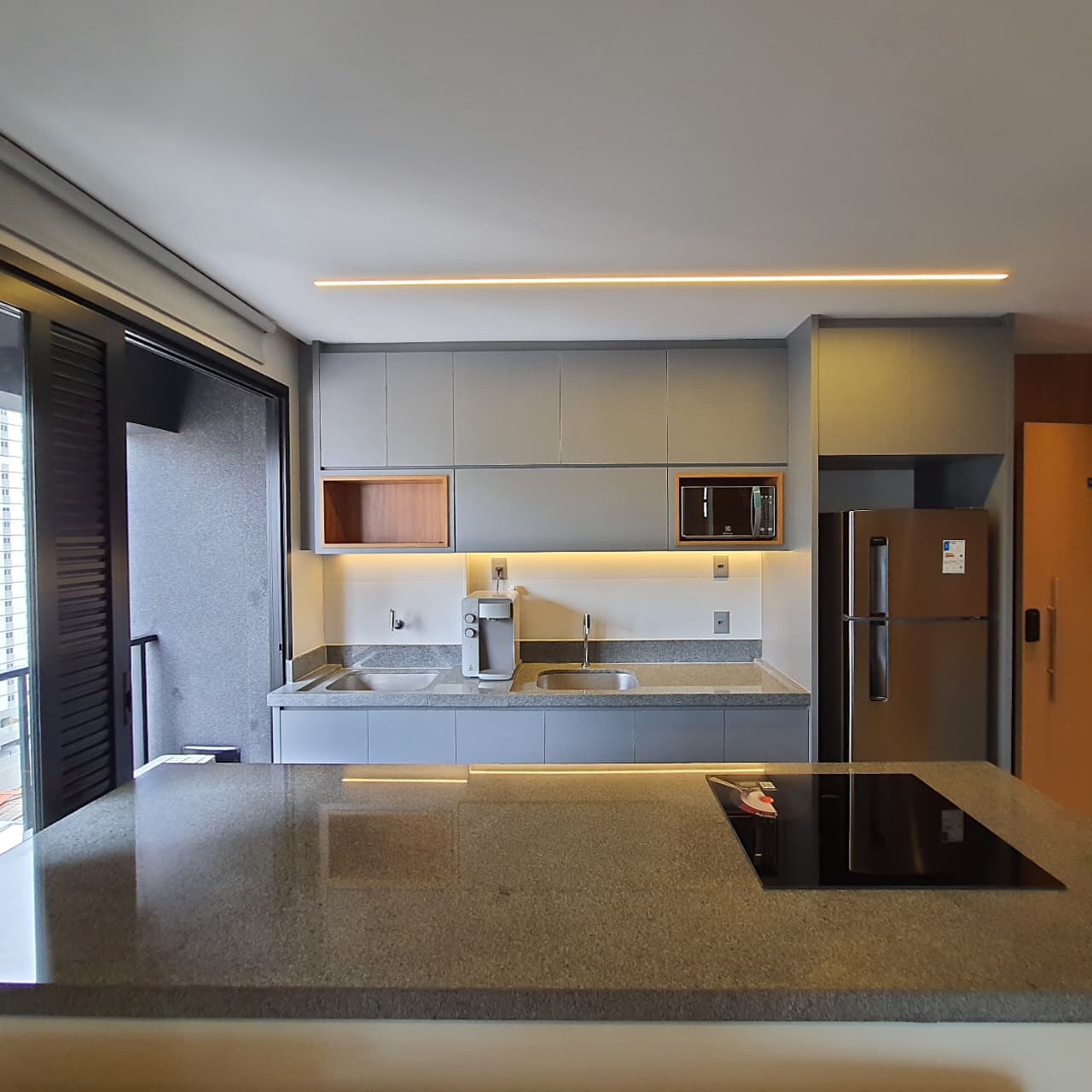 Apartamento 1/4 com Living Integrado no Setor Oeste - 42m² - LUX Oeste