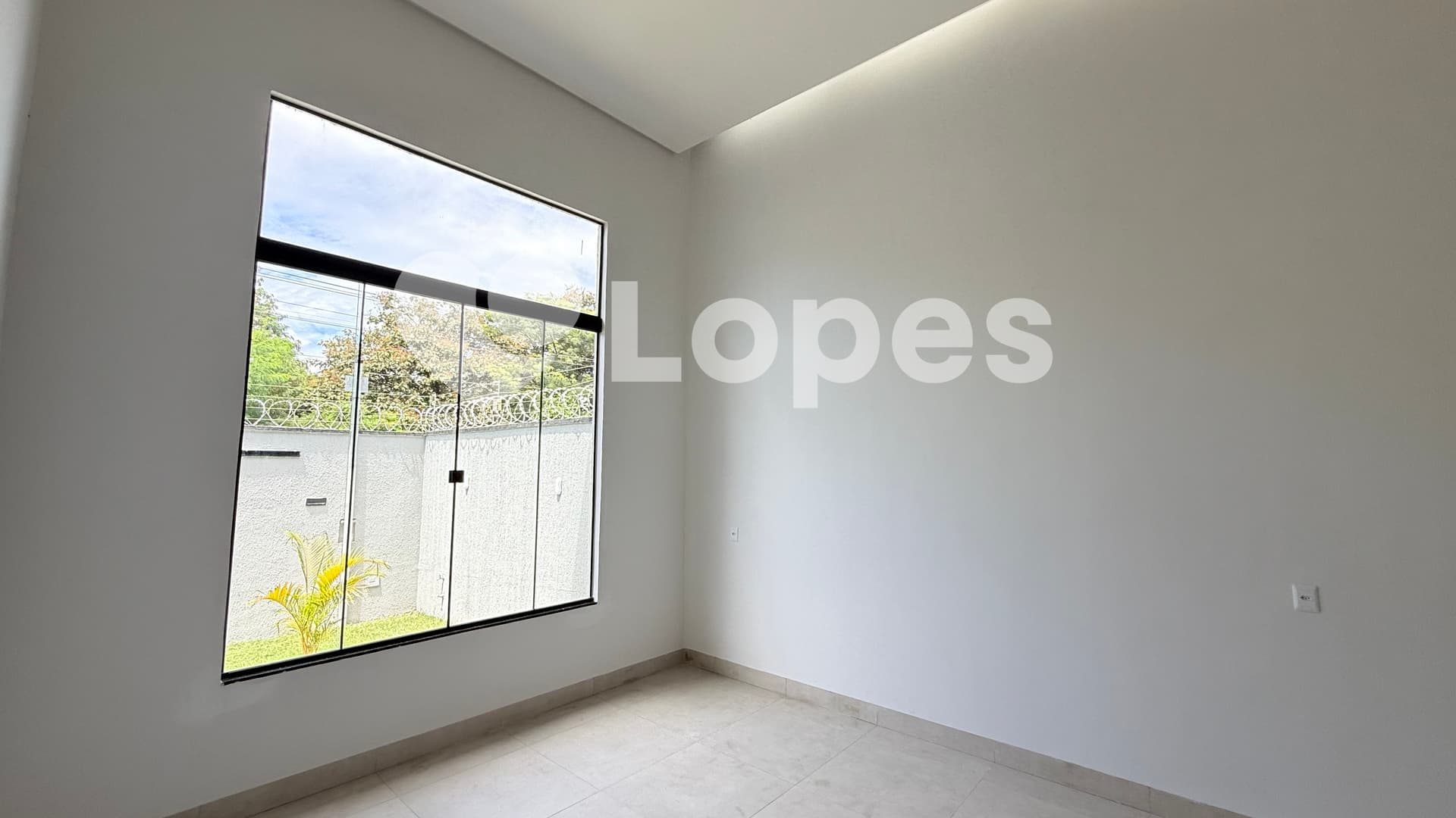 Casa 3 Quartos à Venda no Jardim Helvécia – Próxima à Av. Rio Verde e Buriti Shopping