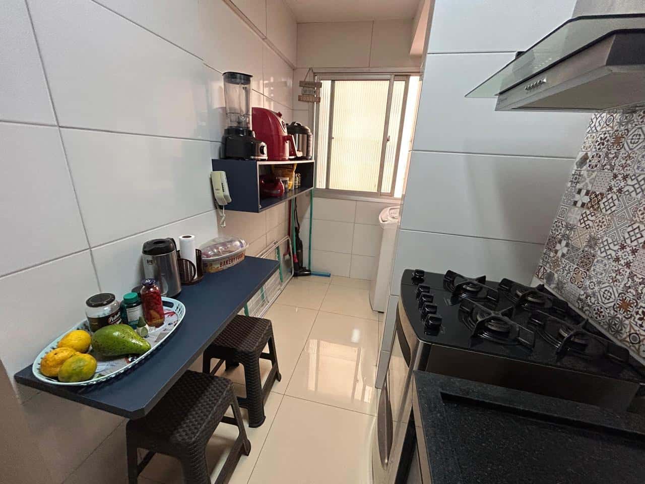 APARTAMENTO MOBILIADO ALTO BUENO