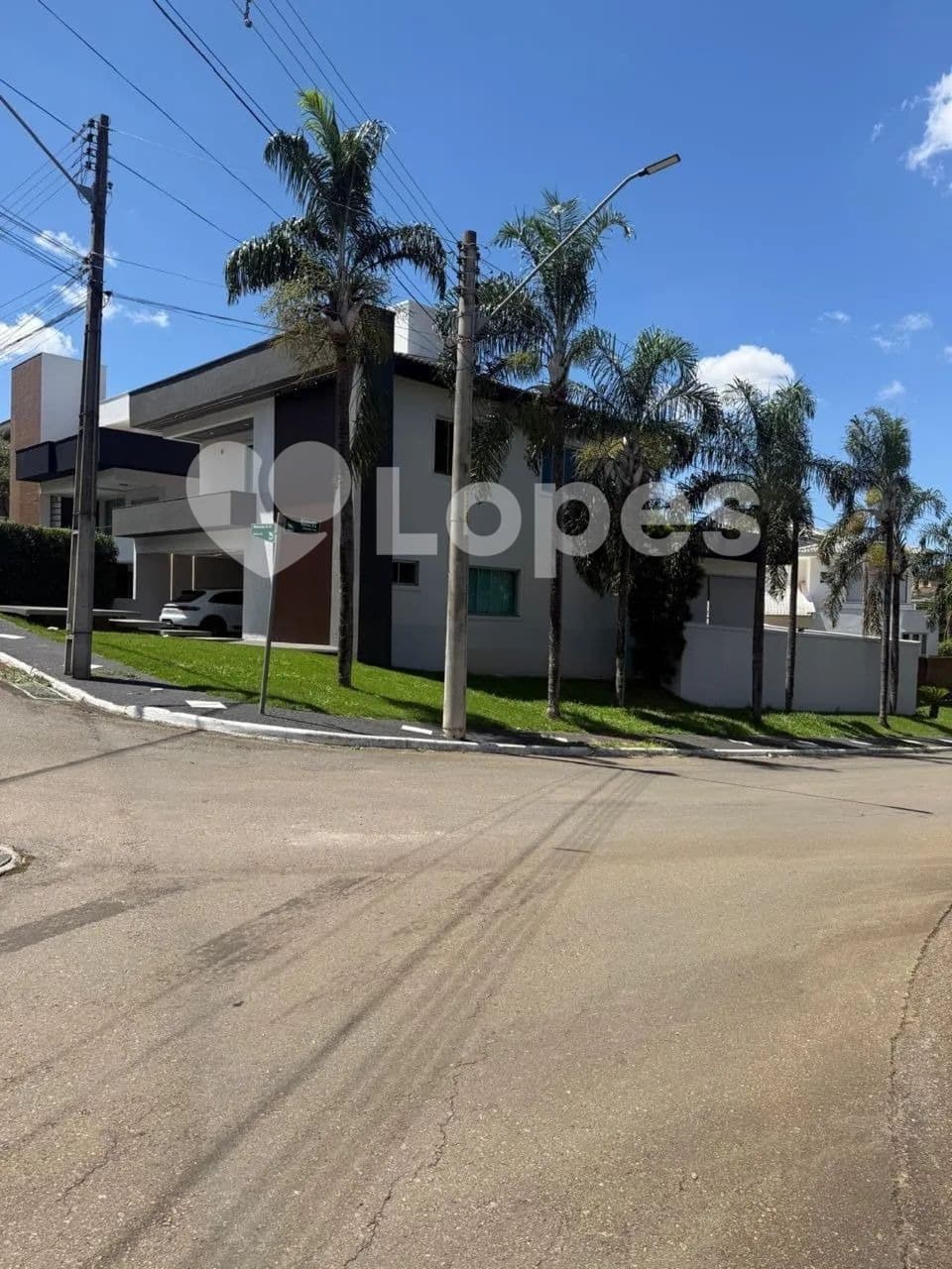 Sobrado 4 Suítes no Jardins Mônaco, Próxima ao Buriti Shopping, Aparecida de Goiânia