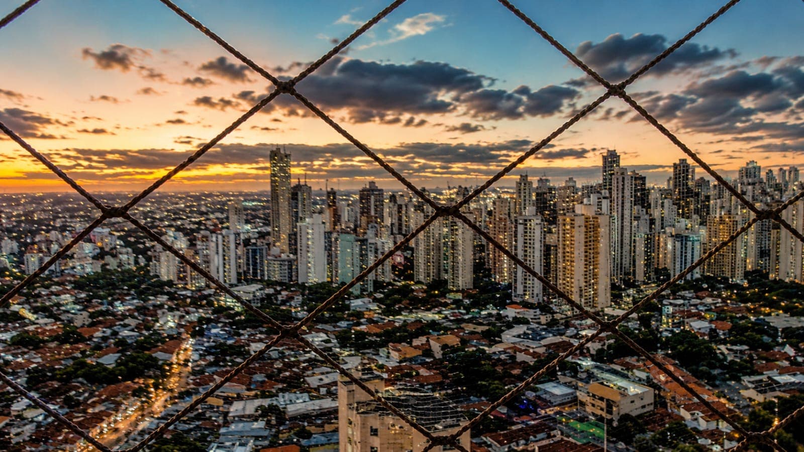 Apartamento Novo no Parque Amazônia 3 Quartos 2 Suítes Americanas 77 m² Andar Alto