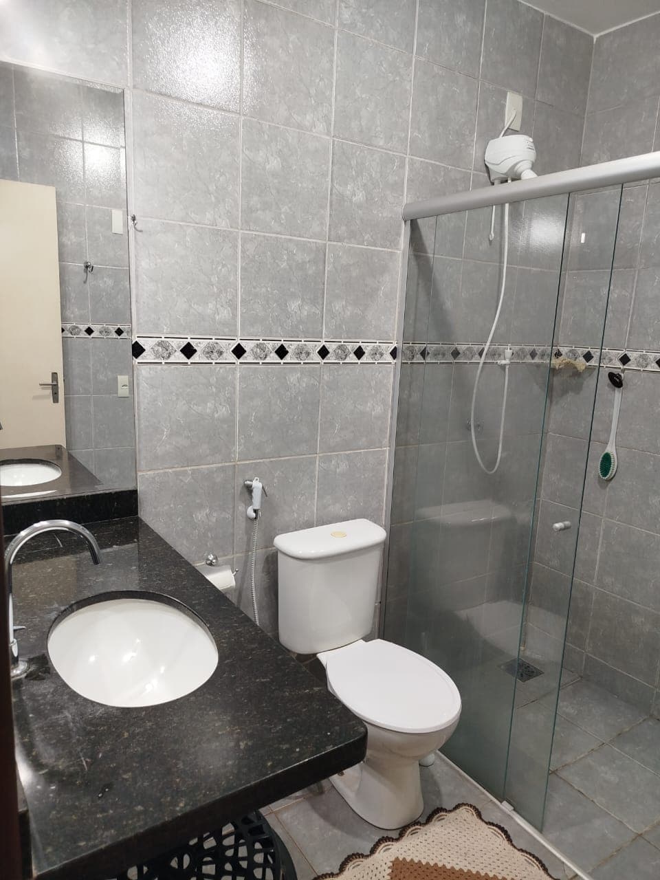 **Casa 3 Quartos com 1 Suíte à Venda no Recanto do Bosque – Goiânia | Lote 300 m²