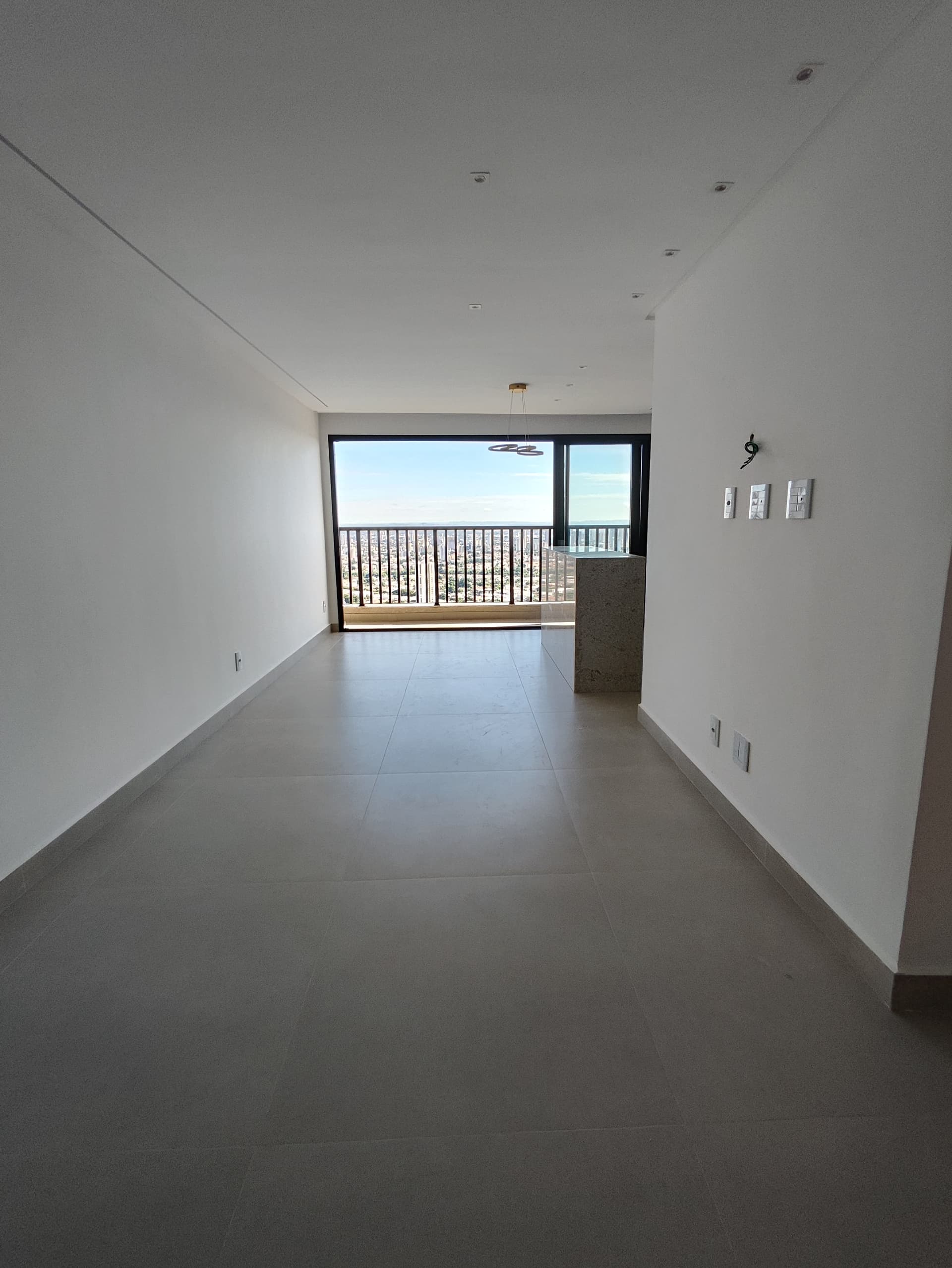 Apartamento Alto Padrão – Lake House | Parque Amazônia 🌇