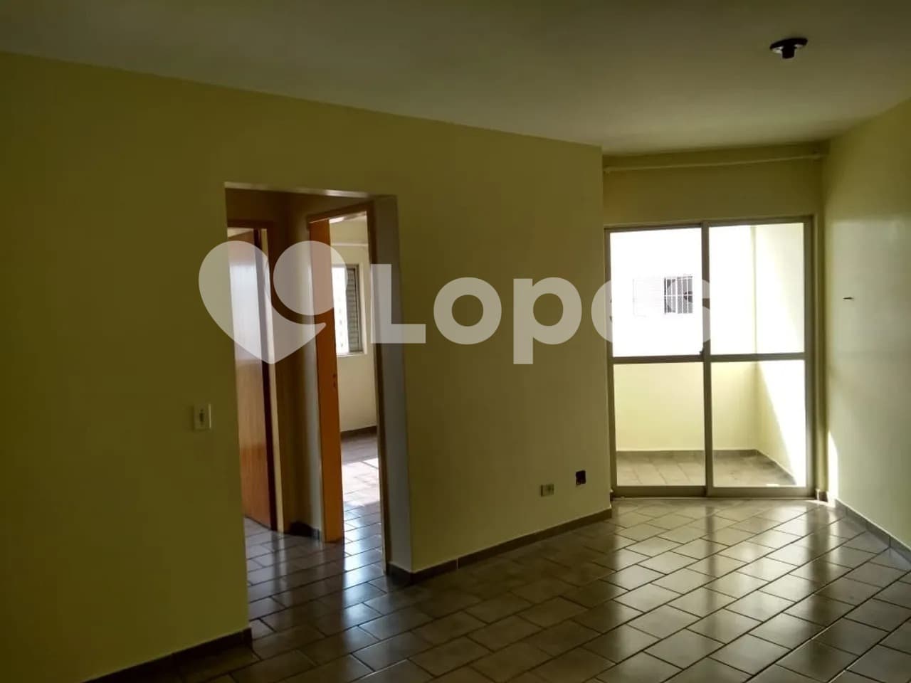 Apartamento no Setor Bueno | 2 Quartos | Próximo ao Parque Vaca Brava