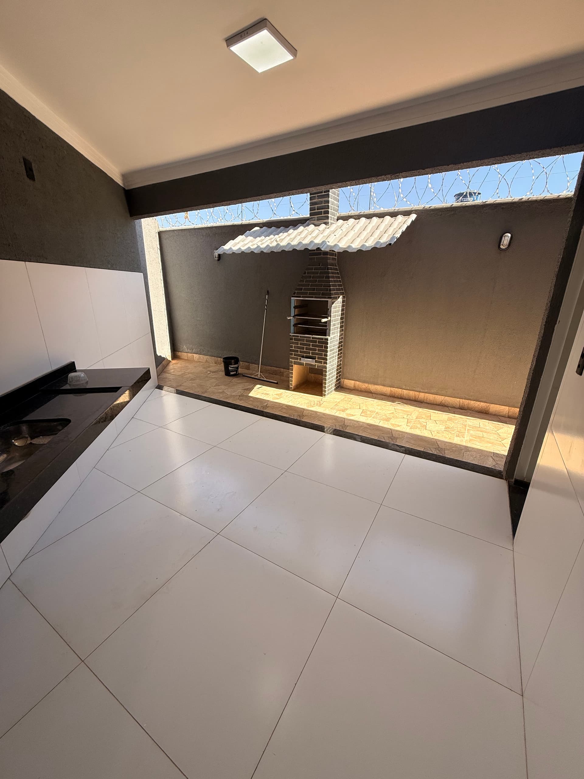 Casa 2 Quartos Jardim Buriti Sereno – Próxima à Avenida Brasil