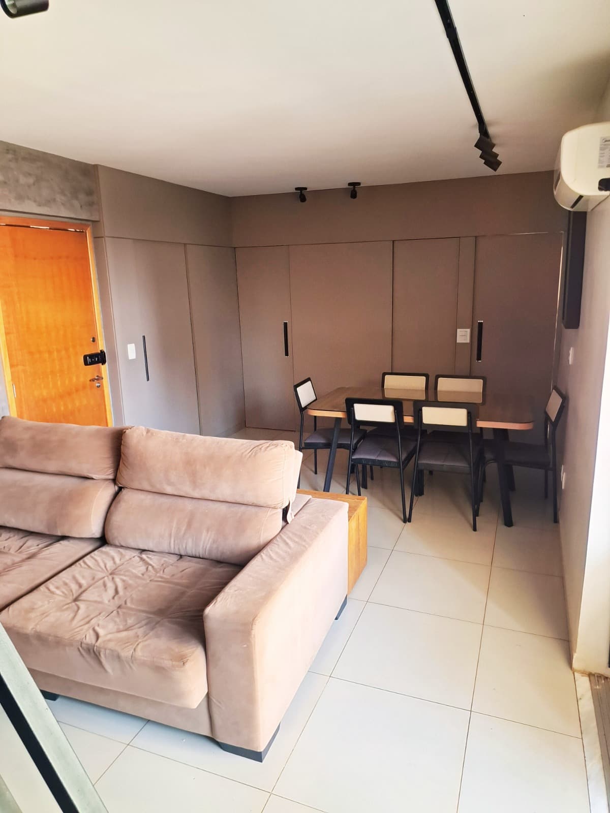 Apartamento com 115m² no Jardim Goiás, em frente à Praça das Artes e a apenas 2 minutos do Shopping Flamboyant.